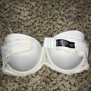 White Strapless Bra